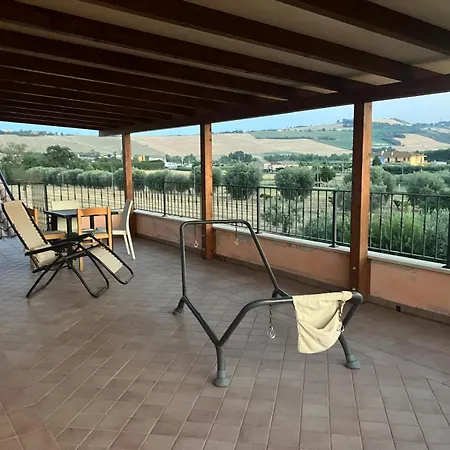 Bed & Breakfast La Terrazzina Da Masha *